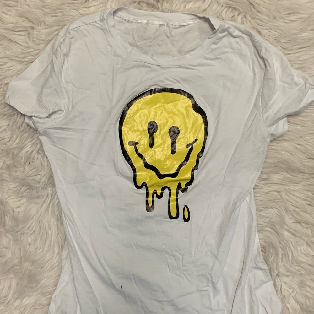 white drippy face tshirt
